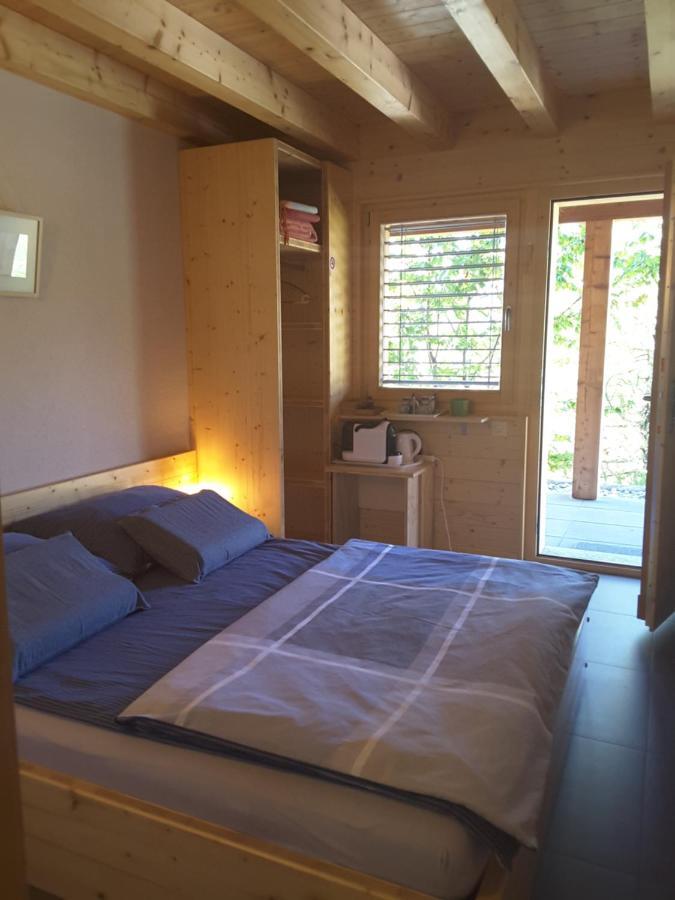 Bed and Breakfast Chalet Tzarbonire Chalais Exterior foto